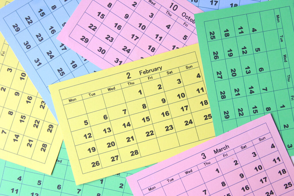 カラフルなカレンダー